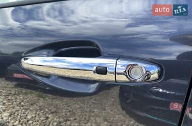 Позашляховик / Кросовер Kia Niro 2021 в 