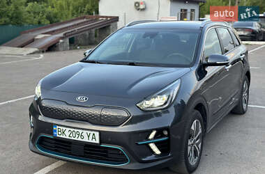 Позашляховик / Кросовер Kia Niro 2019 в Дубні