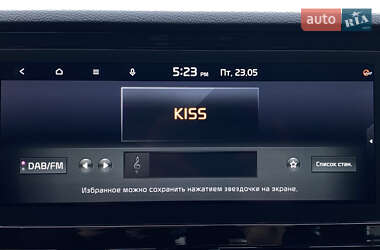 Внедорожник / Кроссовер Kia Niro 2021 в 