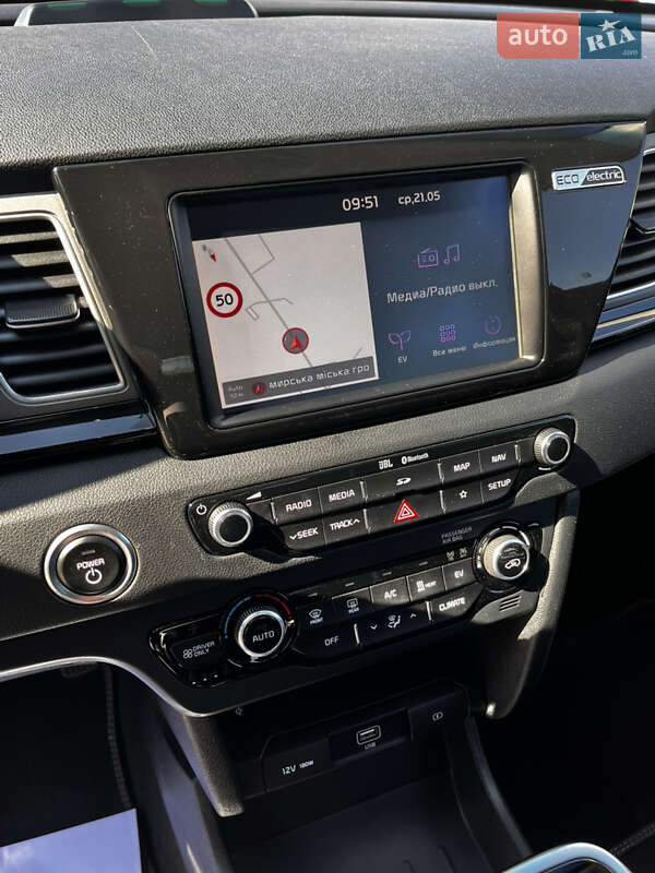 Позашляховик / Кросовер Kia Niro 2019 в Житомирі