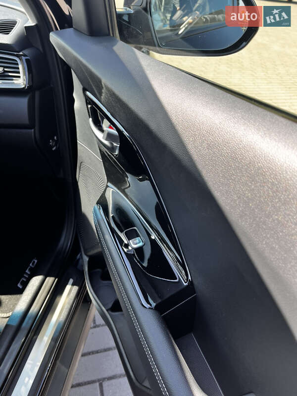 Позашляховик / Кросовер Kia Niro 2019 в Житомирі