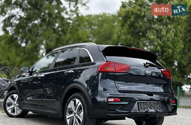 Внедорожник / Кроссовер Kia Niro 2021 в 