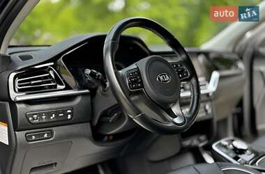 Внедорожник / Кроссовер Kia Niro 2021 в 