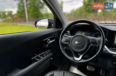 Внедорожник / Кроссовер Kia Niro 2021 в 