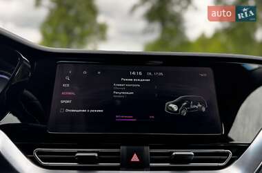 Внедорожник / Кроссовер Kia Niro 2021 в 