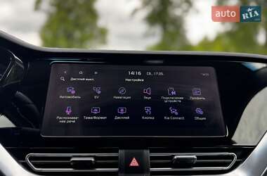 Внедорожник / Кроссовер Kia Niro 2021 в 