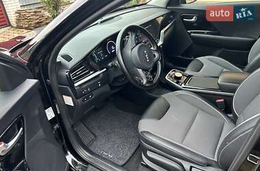Внедорожник / Кроссовер Kia Niro 2022 в 