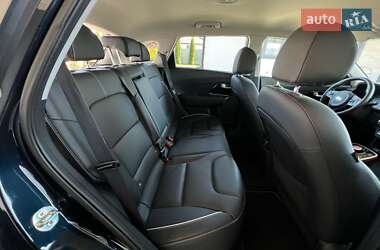 Внедорожник / Кроссовер Kia Niro 2020 в 