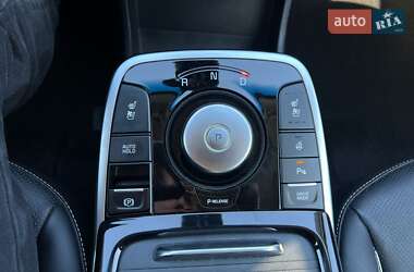 Внедорожник / Кроссовер Kia Niro 2020 в 