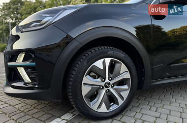 Позашляховик / Кросовер Kia Niro 2020 в 