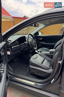 Внедорожник / Кроссовер Kia Niro 2019 в 