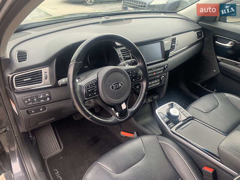 Внедорожник / Кроссовер Kia Niro 2020 в Буске