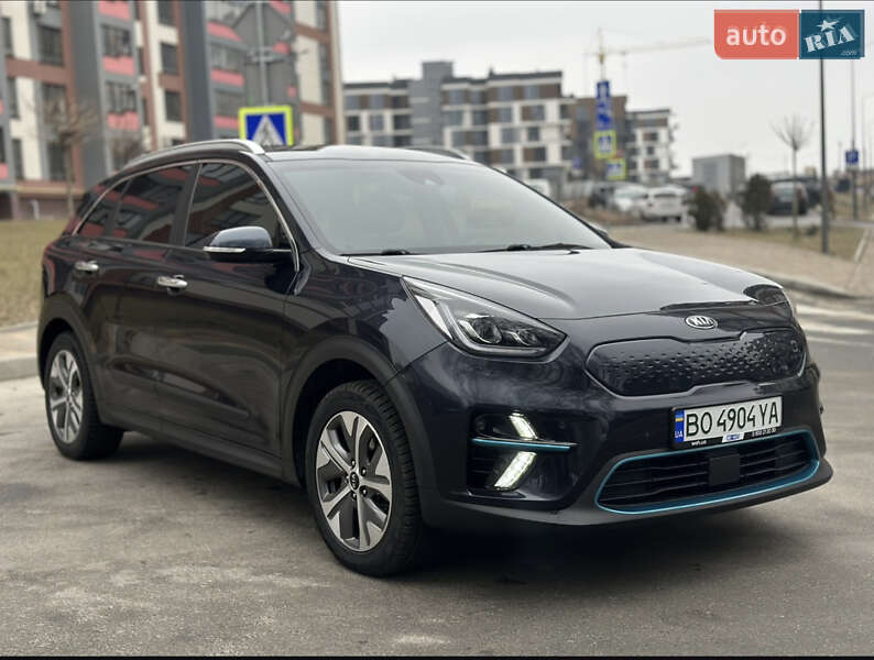 Внедорожник / Кроссовер Kia Niro 2019 в Тернополе