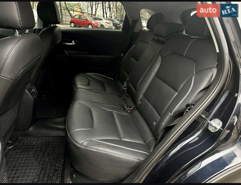 Внедорожник / Кроссовер Kia Niro 2019 в Тернополе