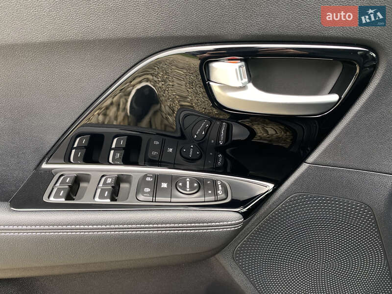 Внедорожник / Кроссовер Kia Niro 2021 в Львове