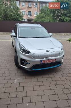 Внедорожник / Кроссовер Kia Niro 2019 в 