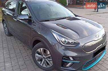 Внедорожник / Кроссовер Kia Niro 2019 в Ирпене
