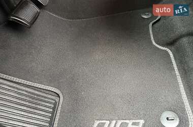 Позашляховик / Кросовер Kia Niro 2020 в 