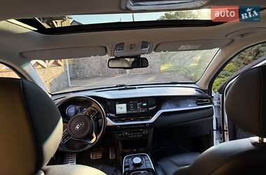 Внедорожник / Кроссовер Kia Niro 2020 в 