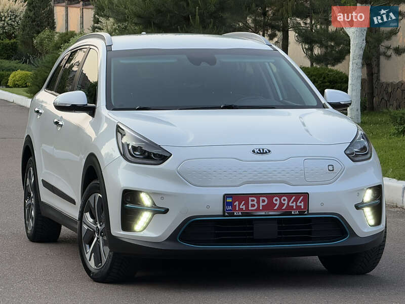 Внедорожник / Кроссовер Kia Niro 2021 в 