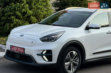 Внедорожник / Кроссовер Kia Niro 2021 в 