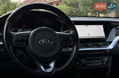Внедорожник / Кроссовер Kia Niro 2021 в 