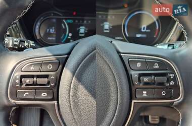 Внедорожник / Кроссовер Kia Niro 2020 в 