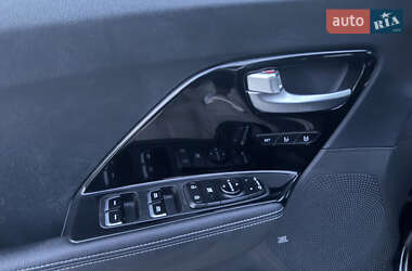 Внедорожник / Кроссовер Kia Niro 2020 в 
