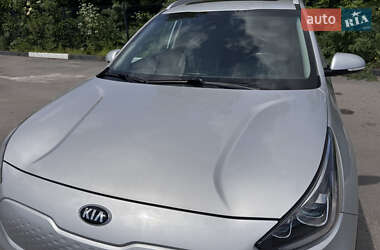 Позашляховик / Кросовер Kia Niro 2021 в 