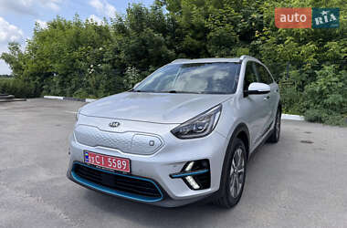 Позашляховик / Кросовер Kia Niro 2021 в 
