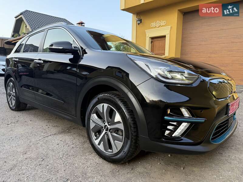 Внедорожник / Кроссовер Kia Niro 2019 в 