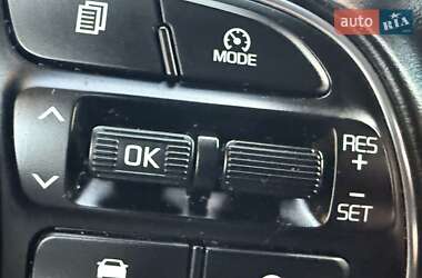 Внедорожник / Кроссовер Kia Niro 2019 в 
