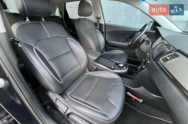 Внедорожник / Кроссовер Kia Niro 2020 в 