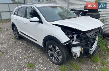 Внедорожник / Кроссовер Kia Niro 2022 в 