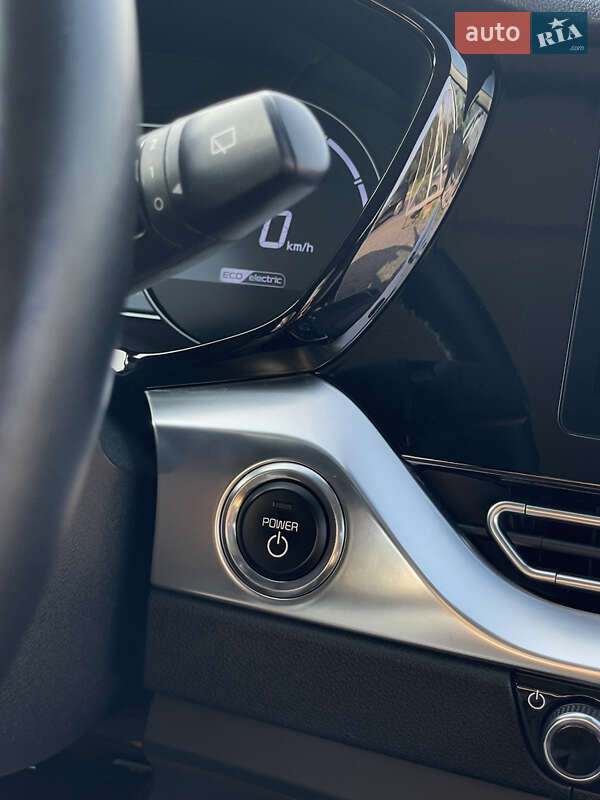Внедорожник / Кроссовер Kia Niro 2021 в Львове