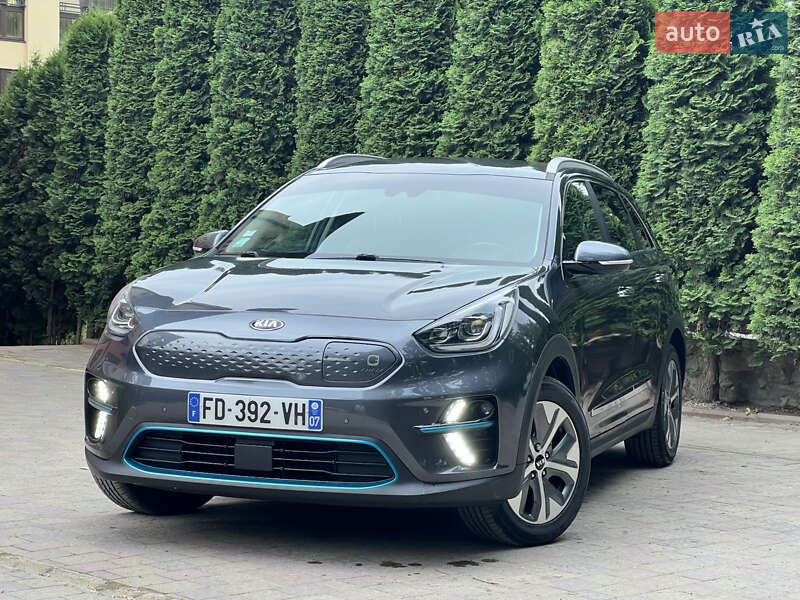 Позашляховик / Кросовер Kia Niro 2020 в Тернополі