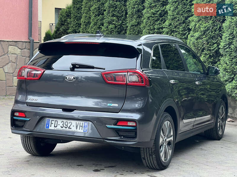 Позашляховик / Кросовер Kia Niro 2020 в Тернополі