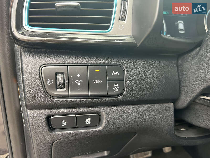 Позашляховик / Кросовер Kia Niro 2020 в Тернополі
