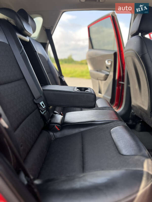 Внедорожник / Кроссовер Kia Niro 2021 в Львове