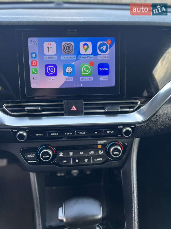 Внедорожник / Кроссовер Kia Niro 2021 в Львове