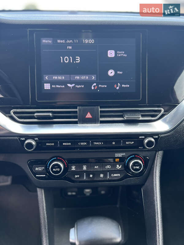 Внедорожник / Кроссовер Kia Niro 2021 в Львове