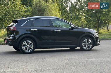 Внедорожник / Кроссовер Kia Niro 2020 в 