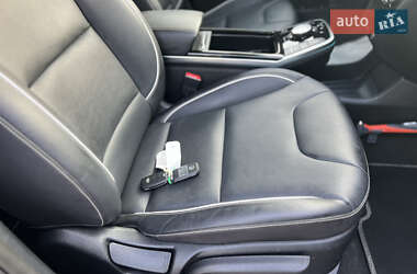 Внедорожник / Кроссовер Kia Niro 2020 в 