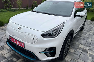 Внедорожник / Кроссовер Kia Niro 2019 в Дубно