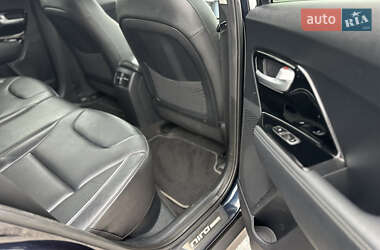 Внедорожник / Кроссовер Kia Niro 2019 в 