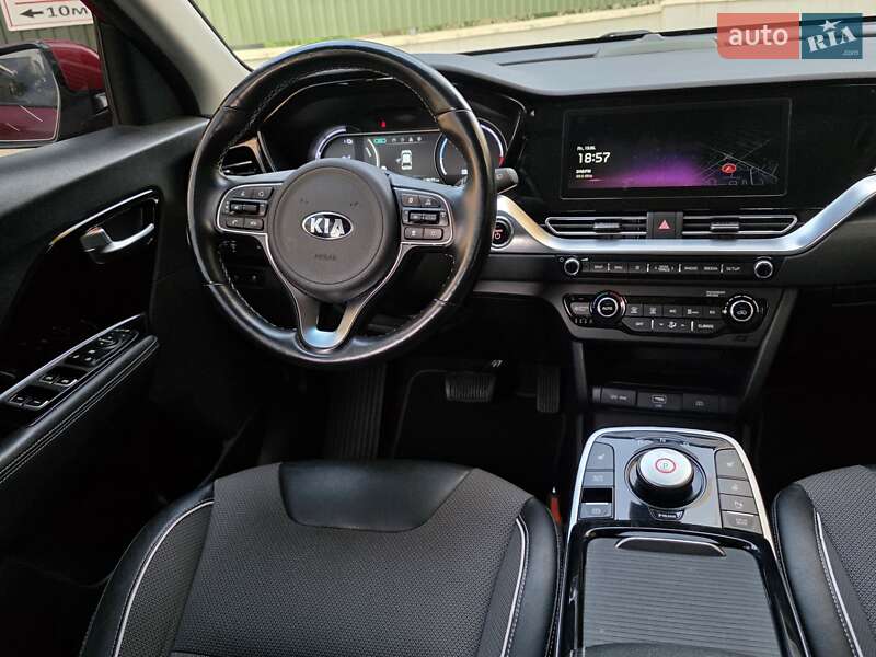 Позашляховик / Кросовер Kia Niro 2020 в Тернополі