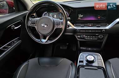 Внедорожник / Кроссовер Kia Niro 2020 в 