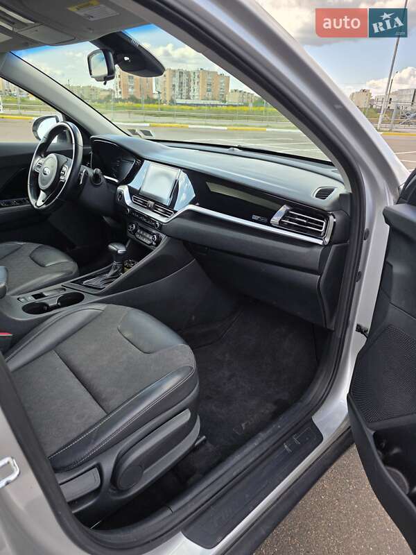 Позашляховик / Кросовер Kia Niro 2021 в Одесі фото 20 Позашляховик / Кросовер Kia Niro 2021 в Одесі