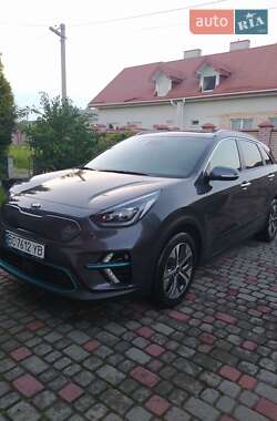 Позашляховик / Кросовер Kia Niro 2020 в Львові