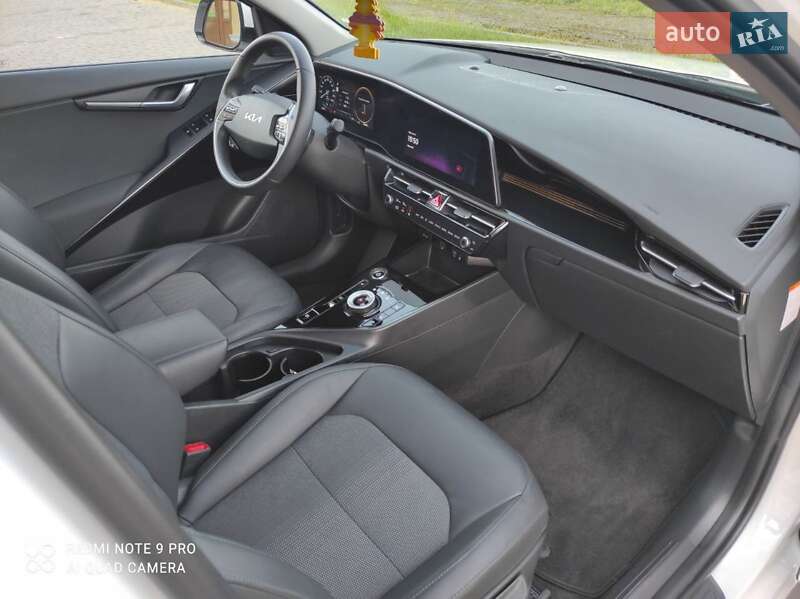 Позашляховик / Кросовер Kia Niro 2023 в Бродах